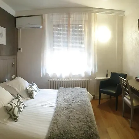 De La Poste 2* La Bresse