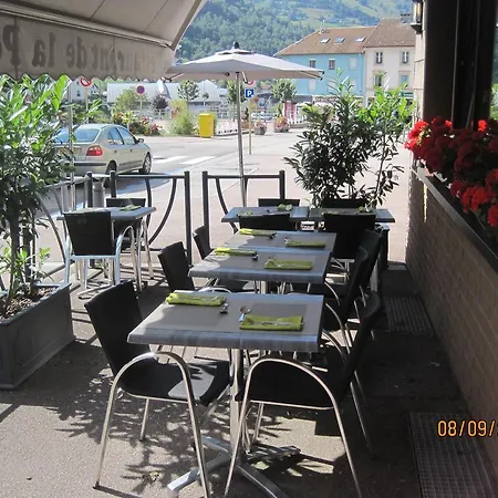 Hotel De La Poste 2*